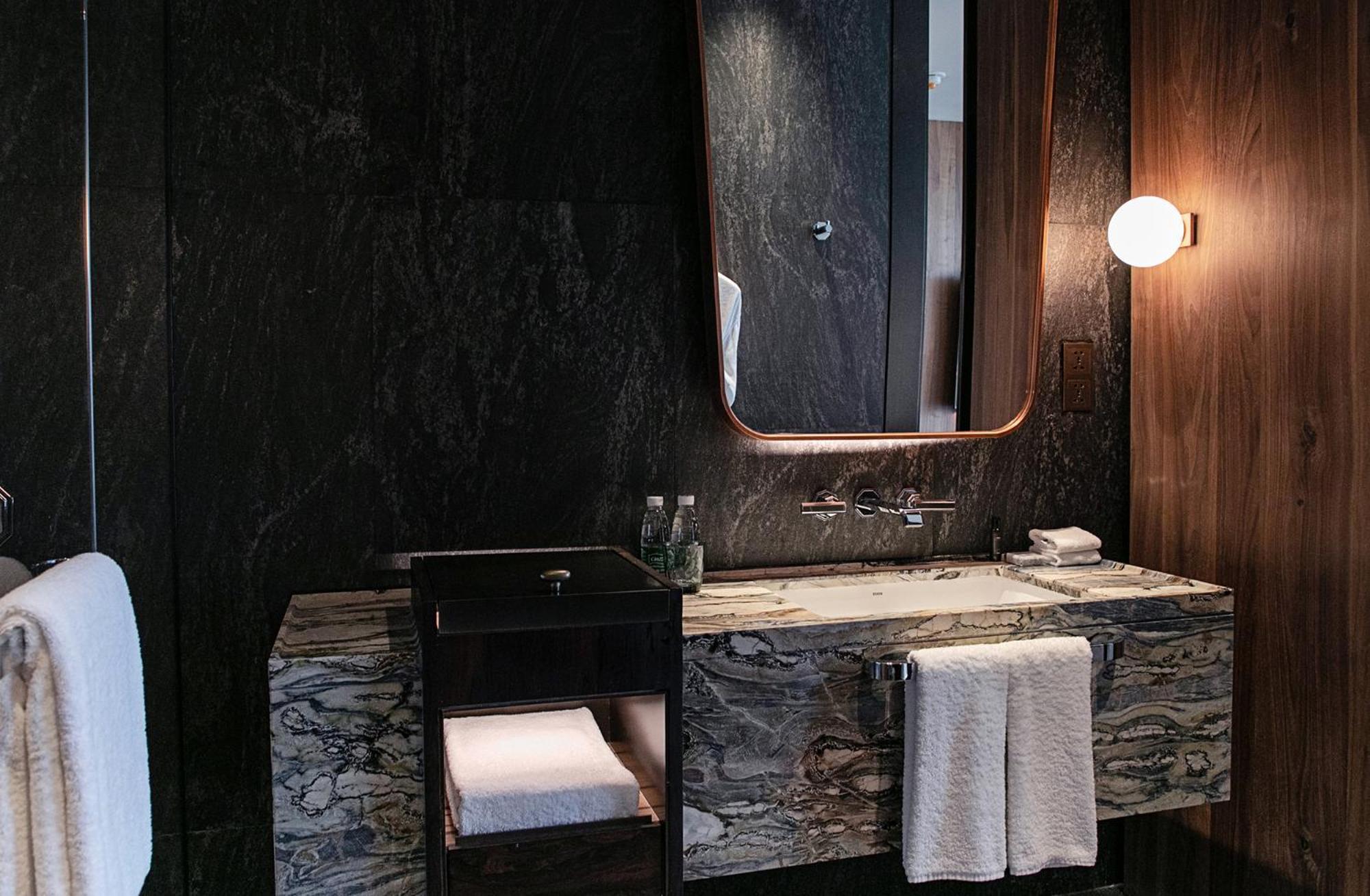 Hotel Mumian Beijing Daxing International Airport, Part Of Hyatt Esterno foto Bathroom
